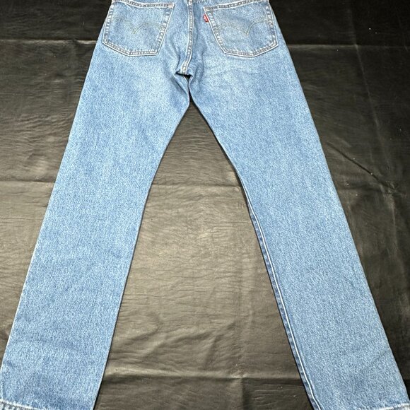 Women's 501 Levi's Jeans - Picture 2 of 4